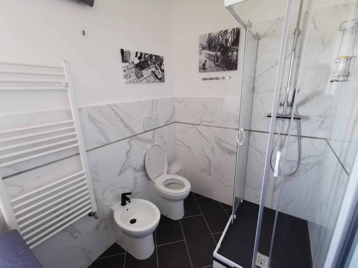 Blue Nest Apartment Genoa Bagian luar foto